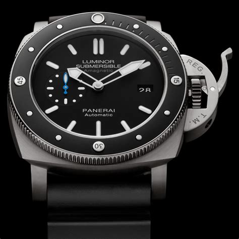 panerai luminor submersible amagnetic|panerai luminor submersible 44mm.